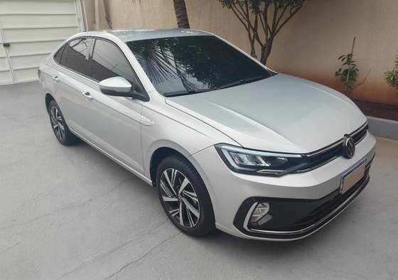 VOLKSWAGEN VIRTUS 1.0 200 TSI HIGHLINE AUTOMÁTICO VOLKSWAGEN VIRTUS 1.0 200 TSI HIGHLINE AUTOMÁTICO